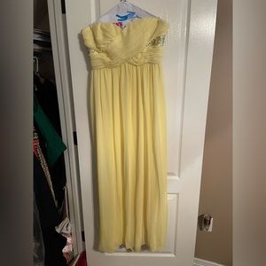 Max & Cleo Yellow Gown